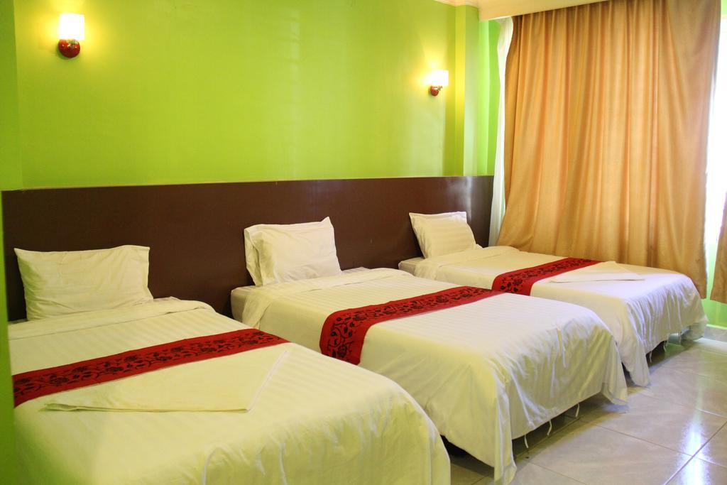 Kim Guesthouse Phnom Penh Esterno foto