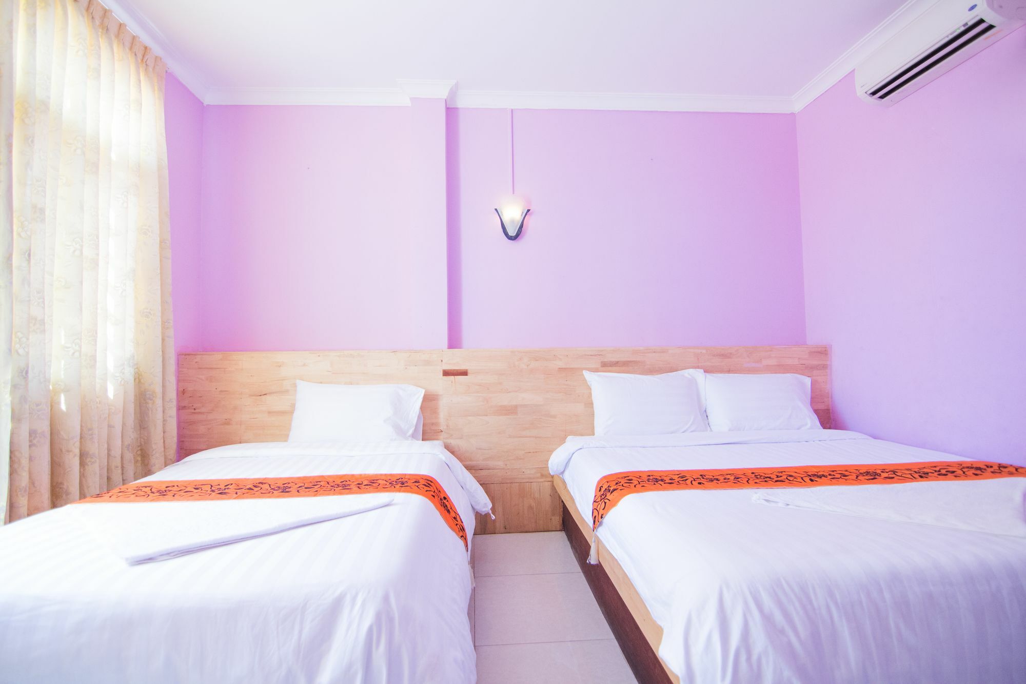 Kim Guesthouse Phnom Penh Esterno foto